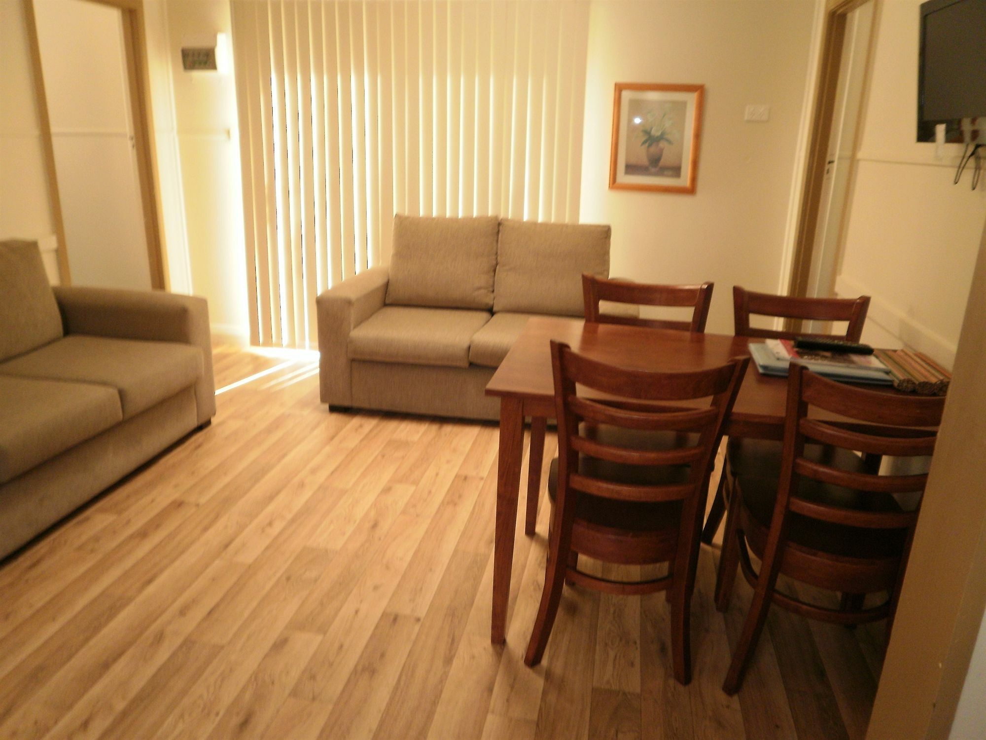 Kickback Cottages 엔트런스호수 외부 사진