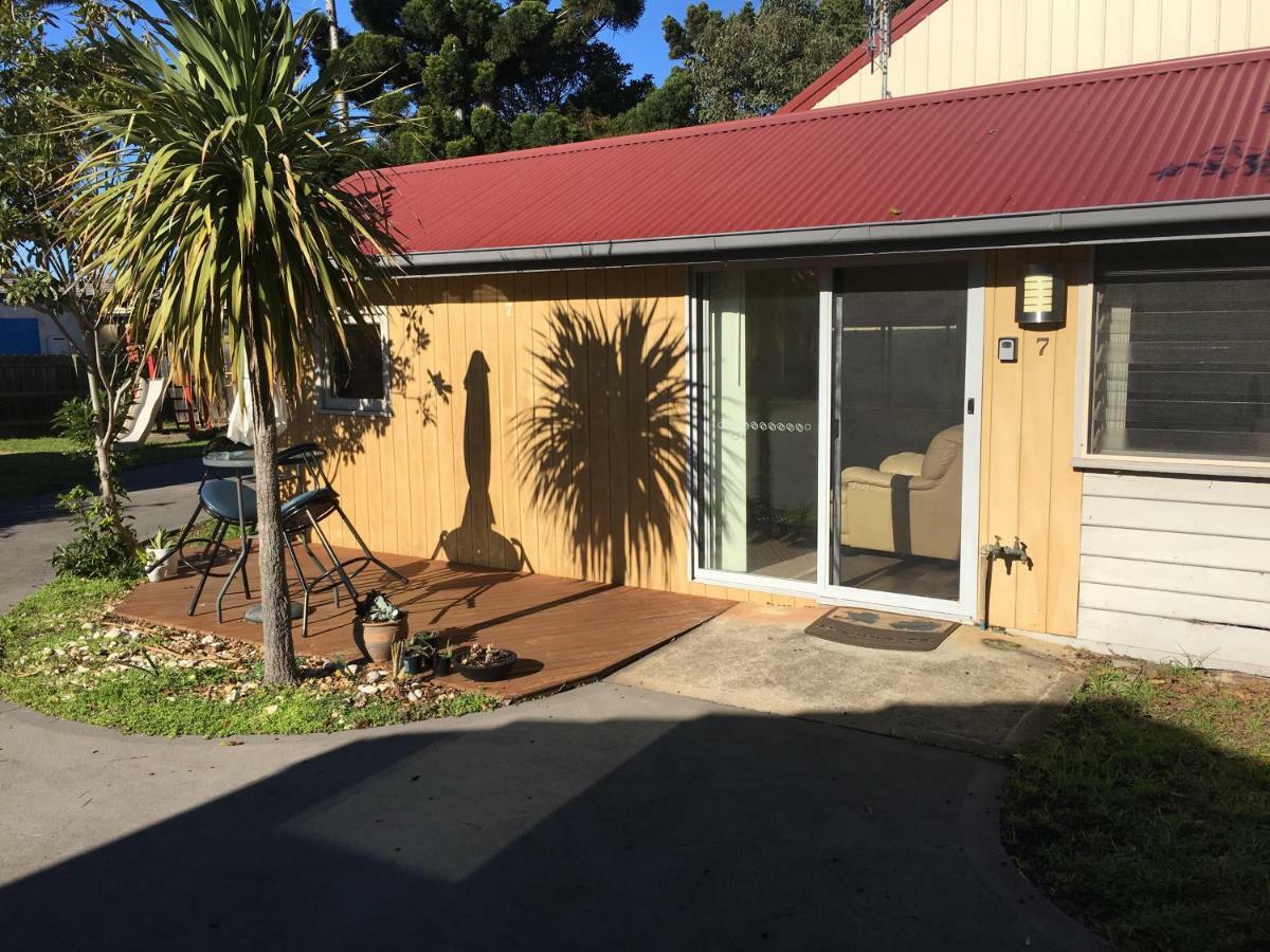 Kickback Cottages 엔트런스호수 외부 사진