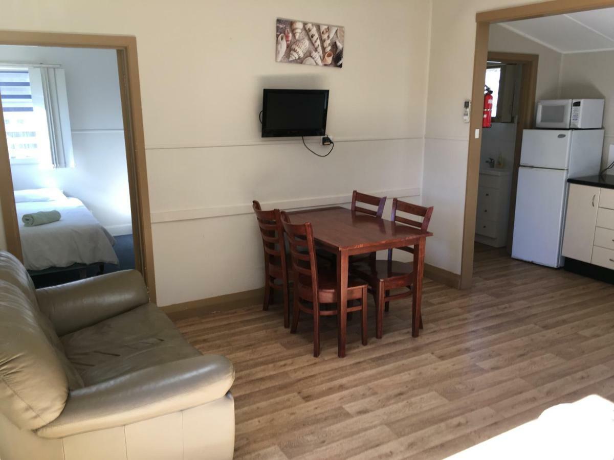 Kickback Cottages 엔트런스호수 외부 사진