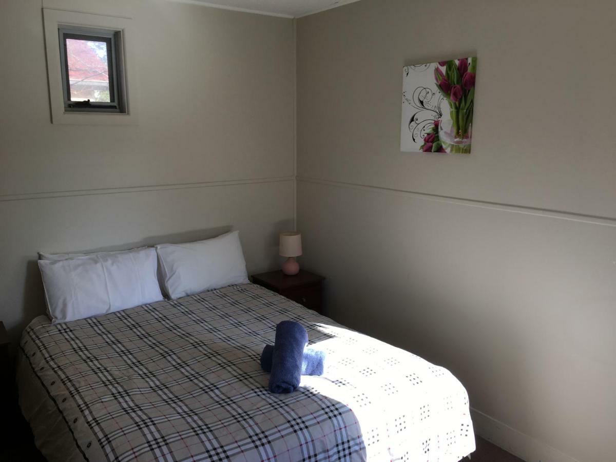Kickback Cottages 엔트런스호수 외부 사진