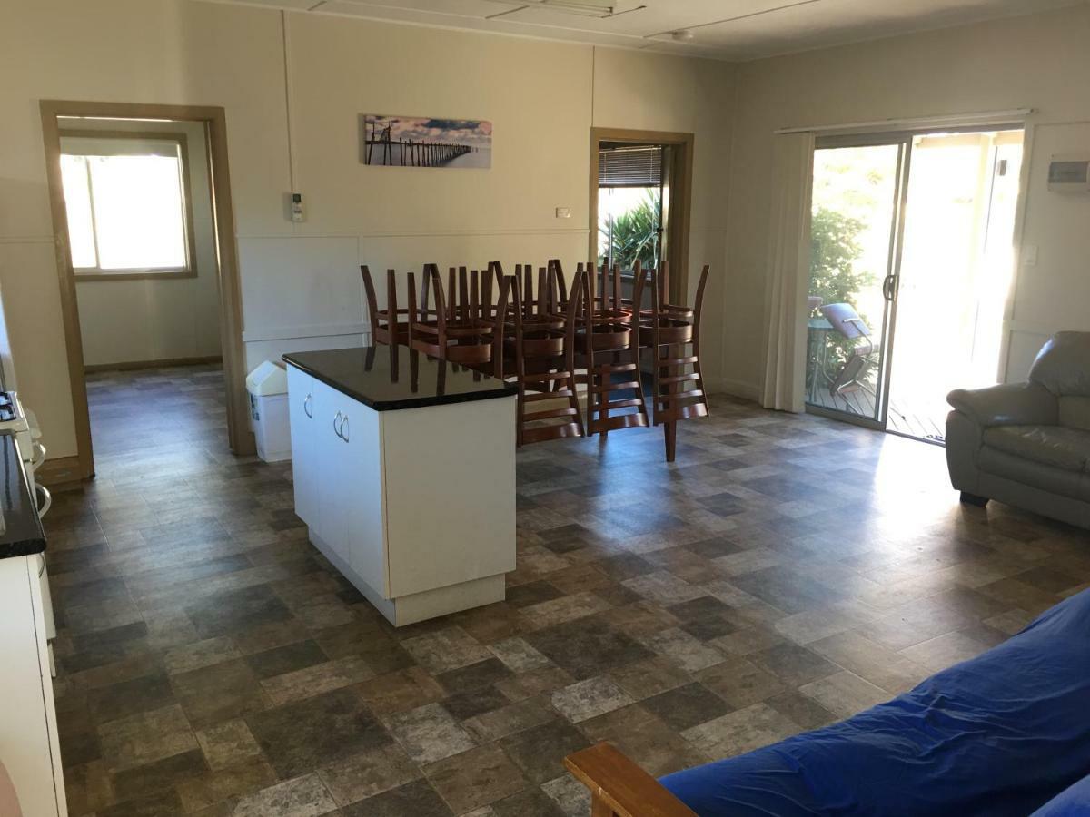 Kickback Cottages 엔트런스호수 외부 사진