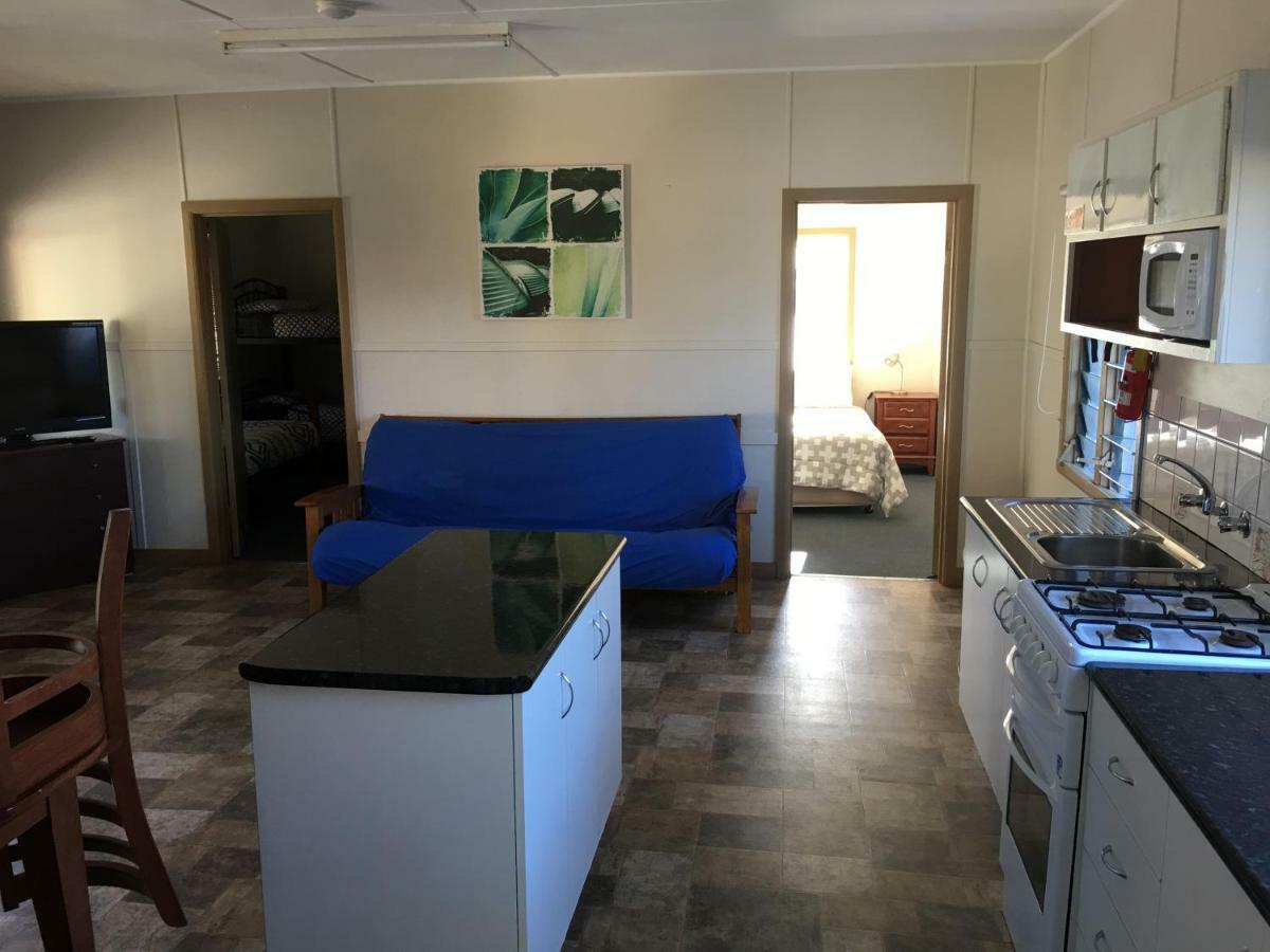 Kickback Cottages 엔트런스호수 외부 사진