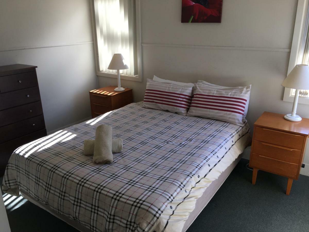 Kickback Cottages 엔트런스호수 외부 사진